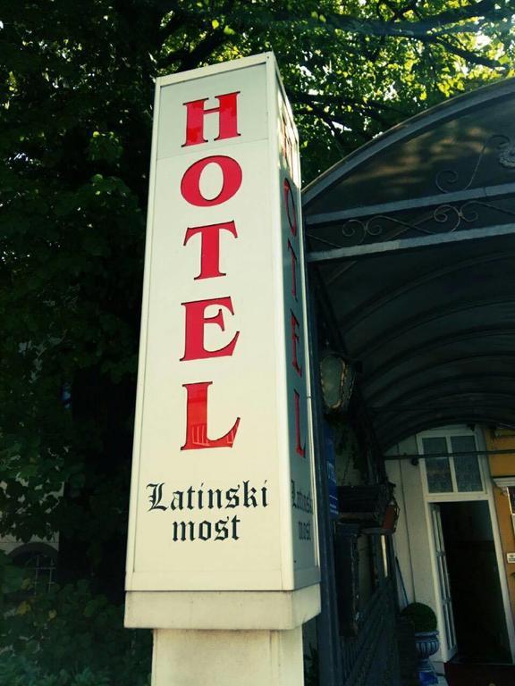 Hotel Latinski Most Сараево Екстериор снимка